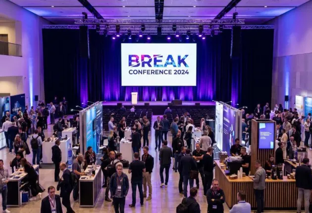 From Courtside to Click‑Through: What Amanda Anisimova’s ‘Break Conference’ Teaches Performance Marketers About Native Ad Storytelling