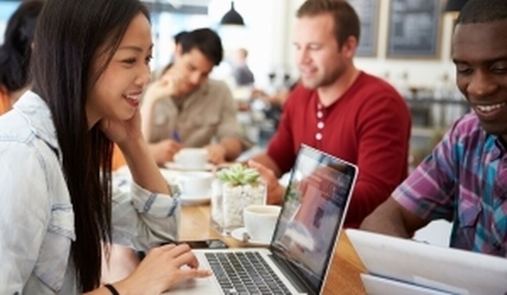 Promoting E-commerce Products through Native Ads