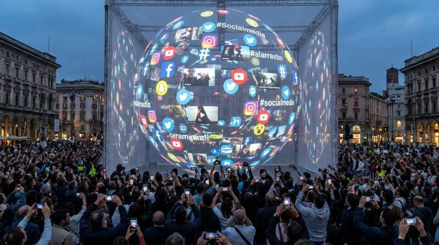 The Viral Spectacle Trap: What Record-Breaking Stunts and Young Creative Awards Don’t Teach Performance Marketers